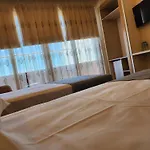 Nanda 4*