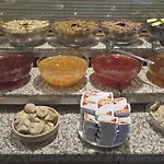 ナンダ ホテル 4*